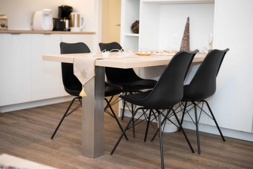 Schoenbrunn Design Wina Ruang foto